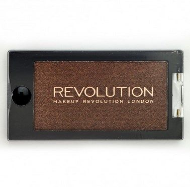 makeup revolution - popularny producent kosmetyków